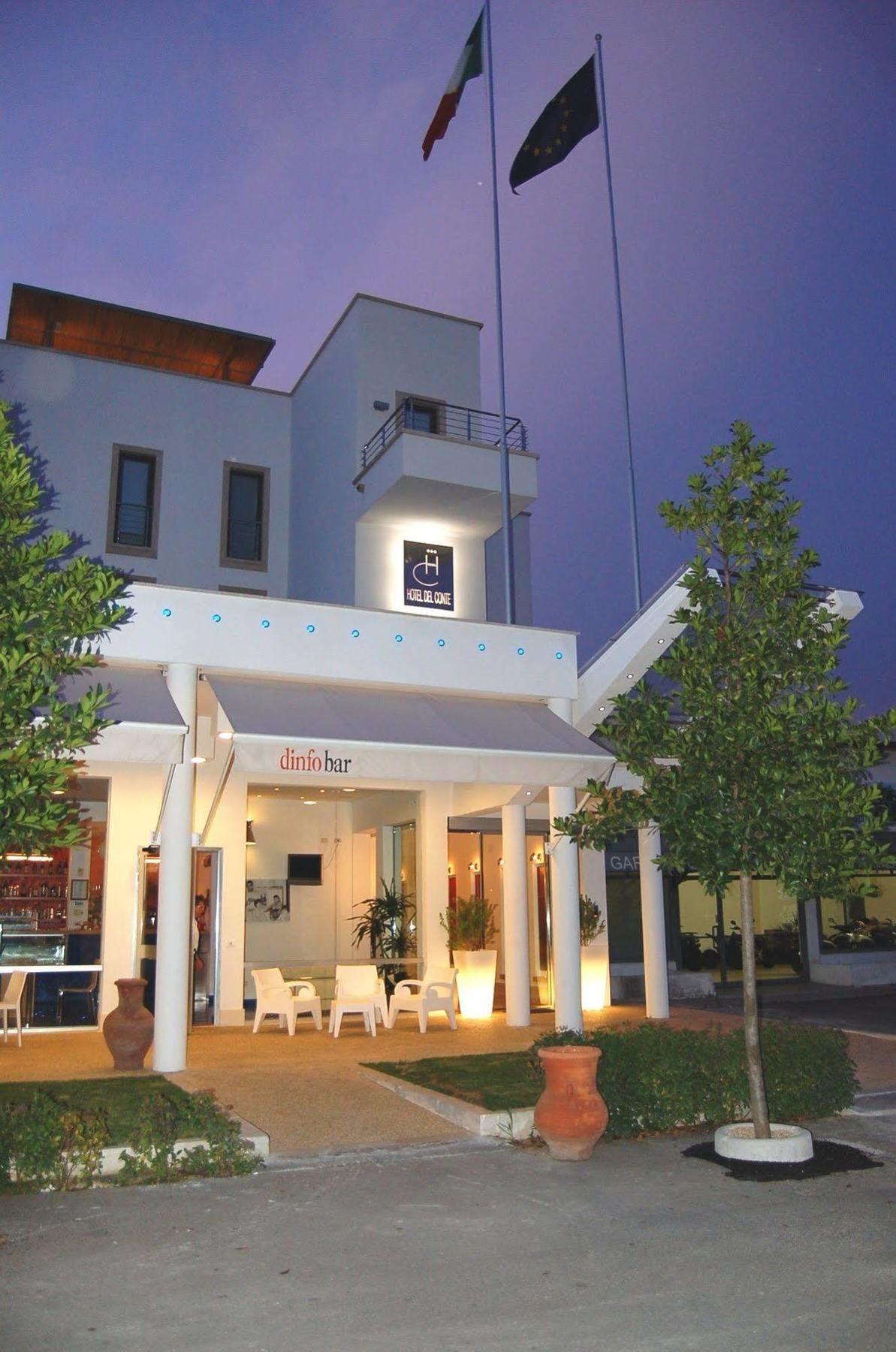 Hotel Del Conte Fondi Eksteriør billede